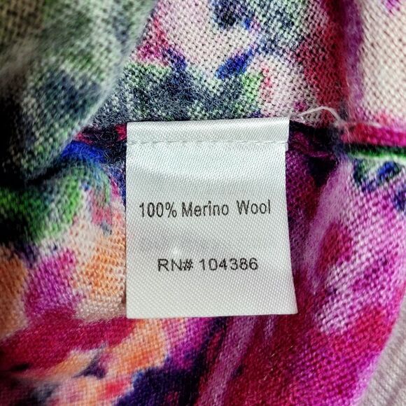 Garnet Hill Merino Wool Multicolor Floral Button Down Cardigan Size Medium - Picture 5 of 6